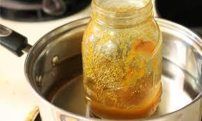 How to decrystallize raw honey